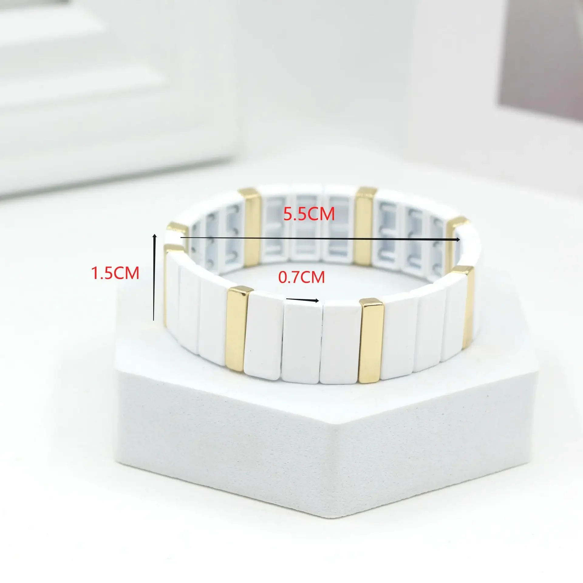 البوهيمي المينا الأبيض الرياح  - مراجعة Ceramic Link Bracelet وسعره
