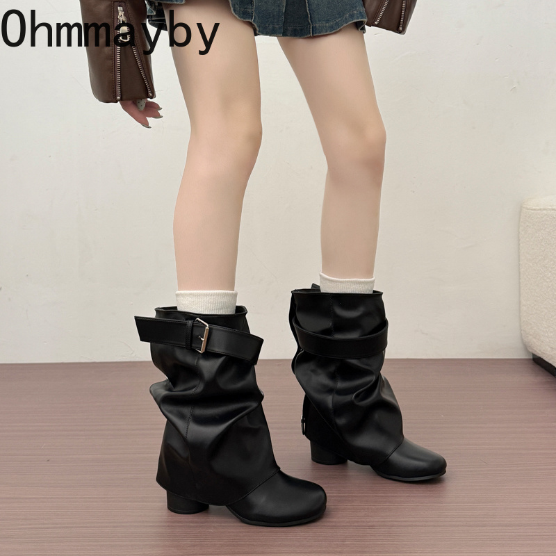 أحذية نسائية جديدة من الجلد بت - مراجعة Leather Classic Strap وسعره