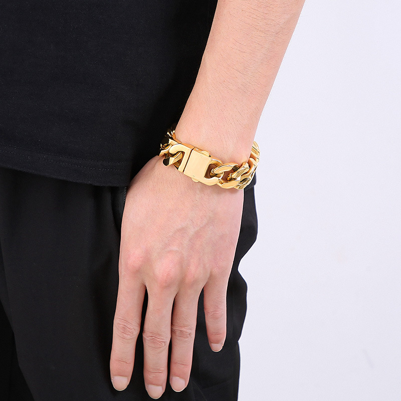سوار سلسلة كوبي من الفولاذ الم - مراجعة Ceramic Link Bracelet وسعره